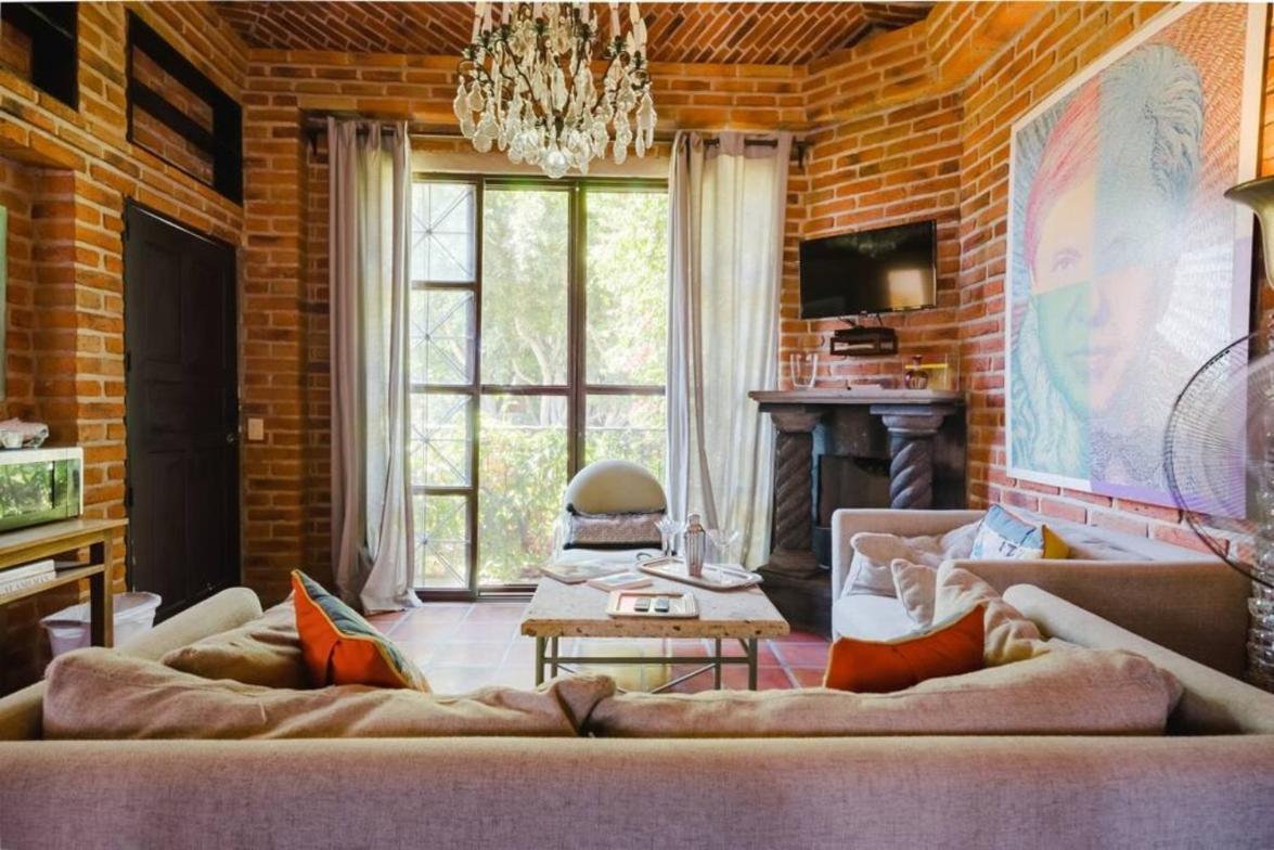 Enjoy Ac In The Queen'S Suite At Inn آجيجيك المظهر الخارجي الصورة